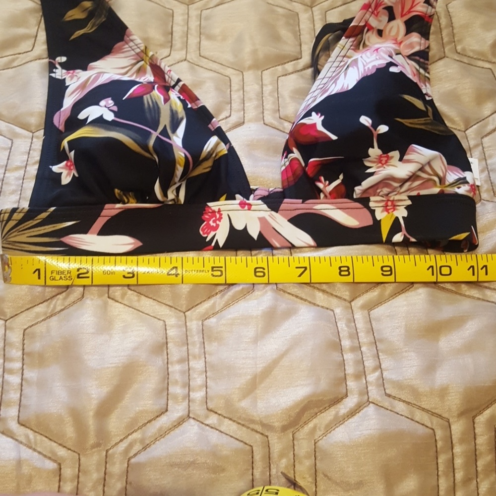 Bikini Top - Picture 3 of 5